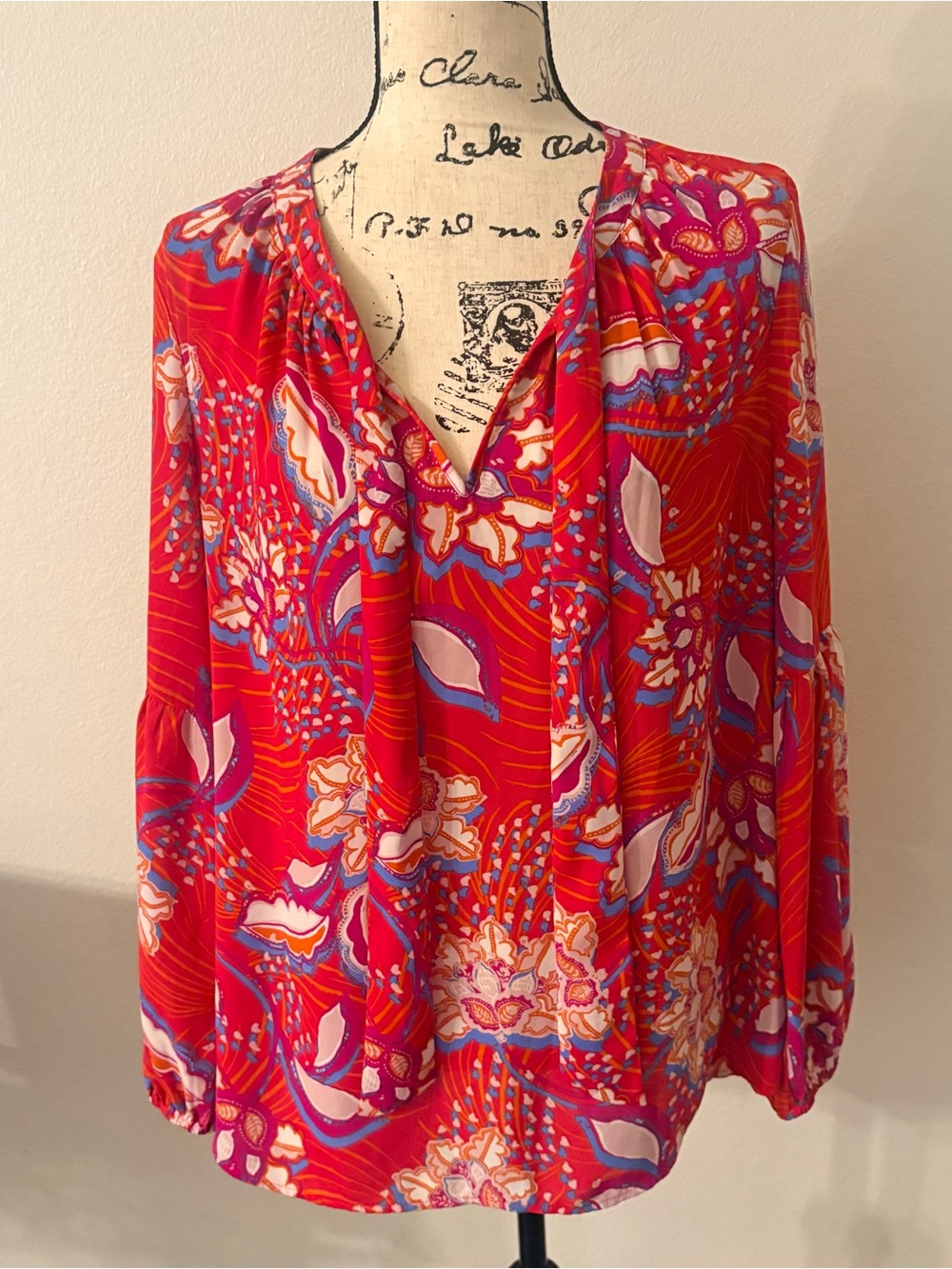 Black Rainn Red Floral V-Neck Long-Sleeve Blouse